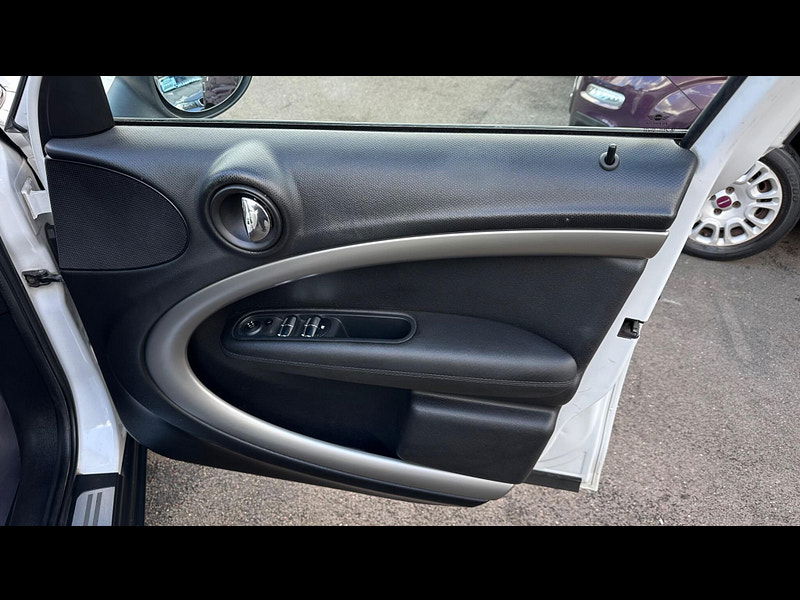 MINI Countryman 1.6 Cooper Euro 6 (s/s) 5dr 5dr Manual 2026