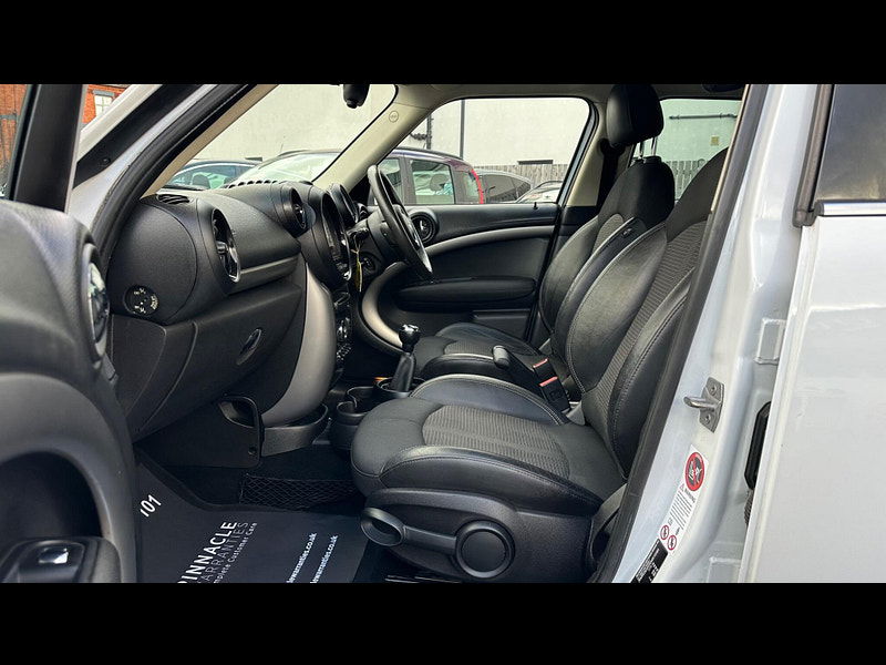 MINI Countryman 1.6 Cooper Euro 6 (s/s) 5dr 5dr Manual 2026