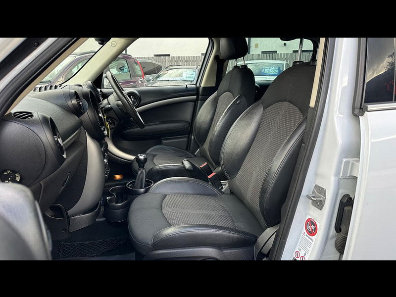 MINI Countryman 1.6 Cooper Euro 6 (s/s) 5dr 5dr Manual 2026