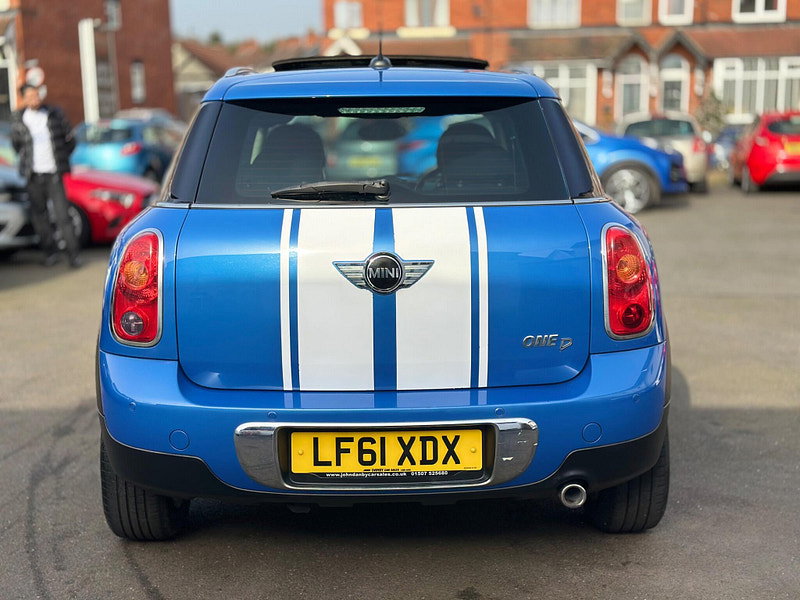MINI Countryman 1.6 One D Euro 5 (s/s) 5dr 5dr Manual 2026