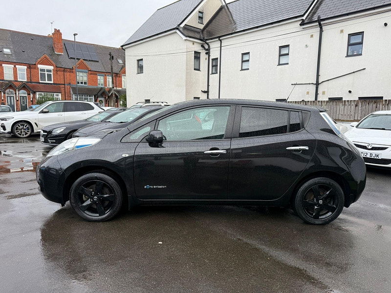 Nissan Leaf 30kWh Black Edition Auto 5dr 5dr Automatic 2026