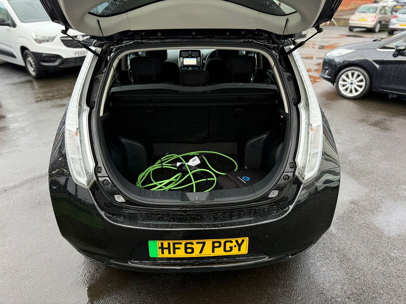 Nissan Leaf 30kWh Black Edition Auto 5dr 5dr Automatic 2026