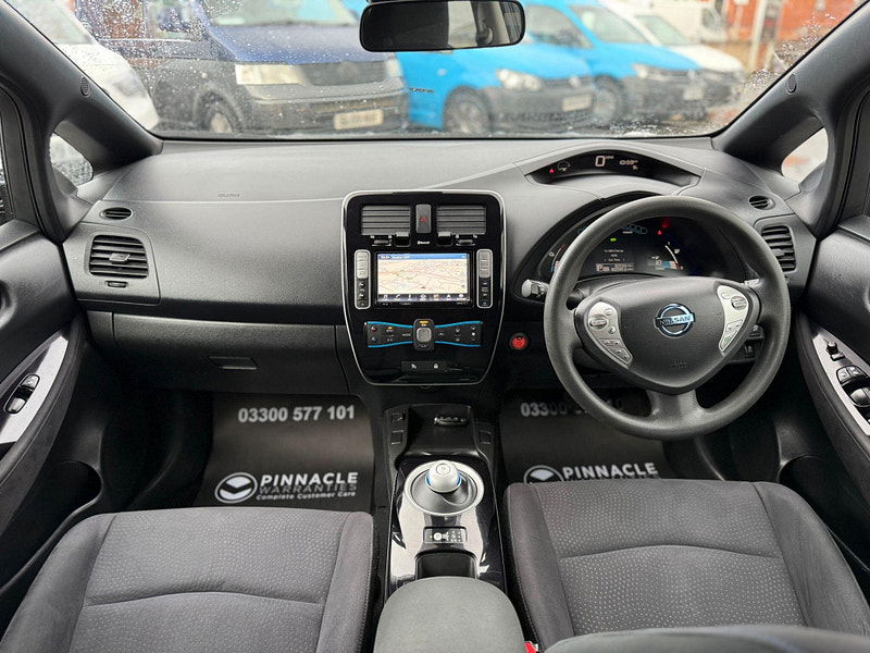 Nissan Leaf 30kWh Black Edition Auto 5dr 5dr Automatic 2026