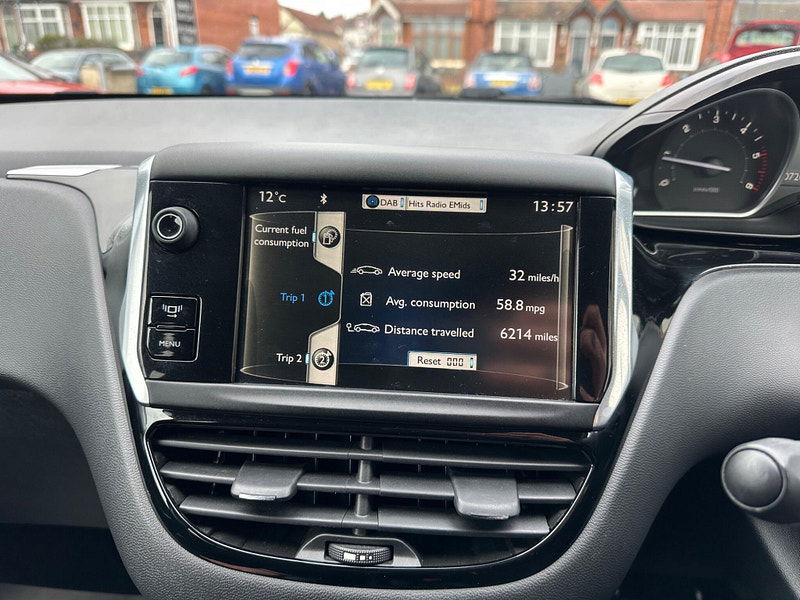 Peugeot 208 1.4 HDi Allure Euro 5 5dr 5dr Manual 2026