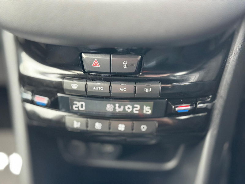 Peugeot 208 1.4 HDi Allure Euro 5 5dr 5dr Manual 2026