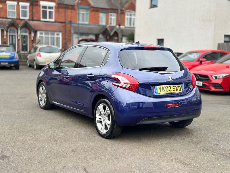 Peugeot 208 1.4 HDi Allure Euro 5 5dr 5dr Manual 2026