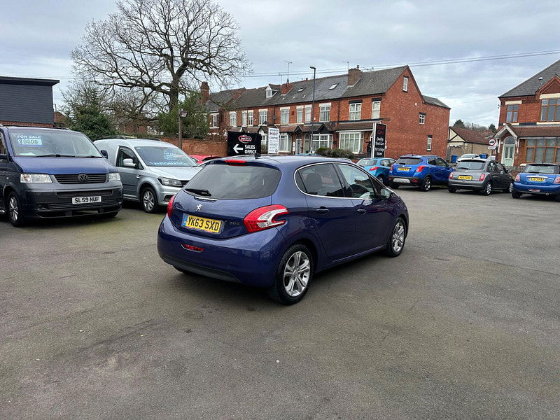 Peugeot 208 1.4 HDi Allure Euro 5 5dr 5dr Manual 2026