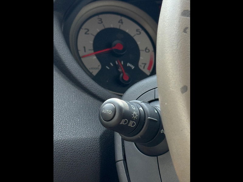 Renault Clio 1.6 VVT Initiale 5dr 5dr Manual 2026