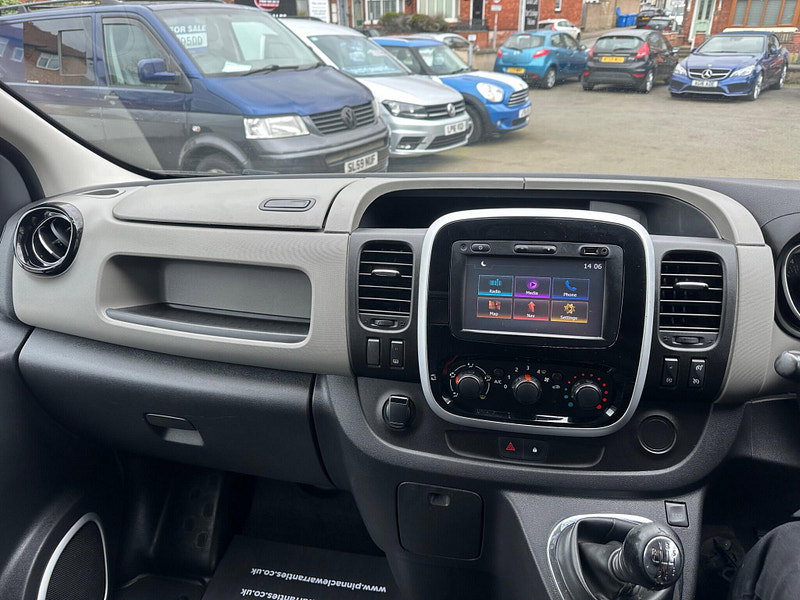 Renault Trafic 1.6 dCi ENERGY 29 Sport Nav LWB Standard Roof Euro 6 (s/s) 5dr 4dr Manual 2026