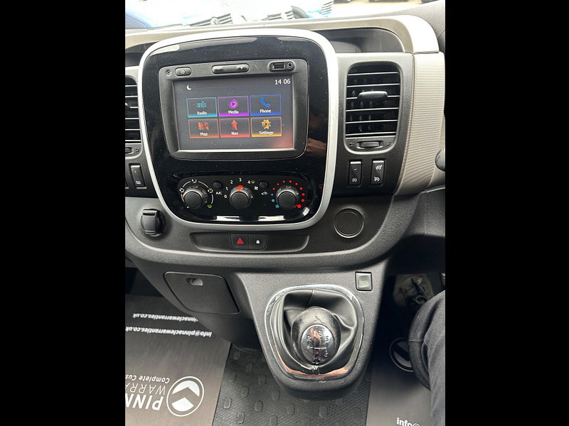 Renault Trafic 1.6 dCi ENERGY 29 Sport Nav LWB Standard Roof Euro 6 (s/s) 5dr 4dr Manual 2026