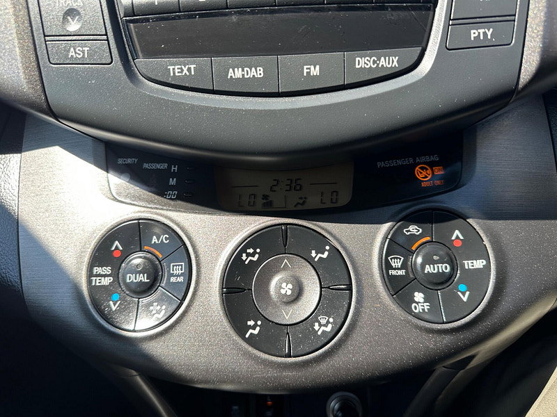 Toyota RAV4 2.2 D-CAT XT-R Auto 4WD Euro 5 5dr 5dr Automatic 2026