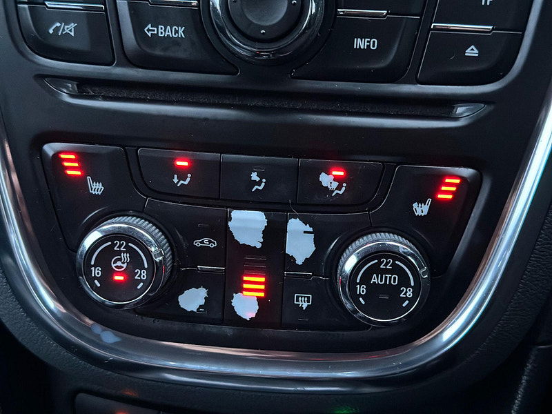 Vauxhall Mokka 1.6 SE 2WD Euro 5 (s/s) 5dr 5dr Manual 2026