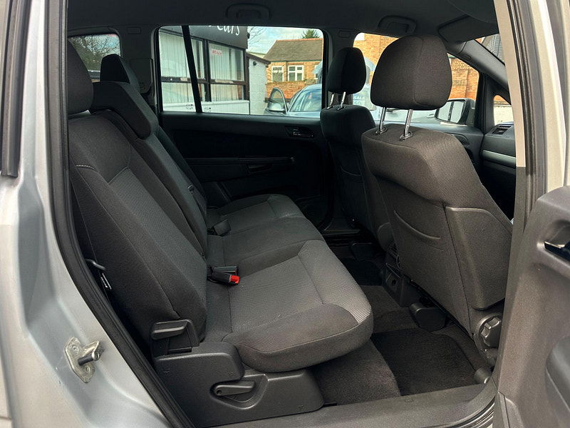 Vauxhall Zafira 1.6 16V Design Euro 5 5dr (SNav) 5dr Manual 2026