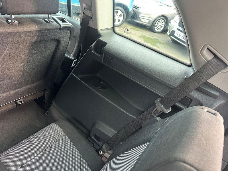 Vauxhall Zafira 1.6 16V Design Euro 5 5dr (SNav) 5dr Manual 2026