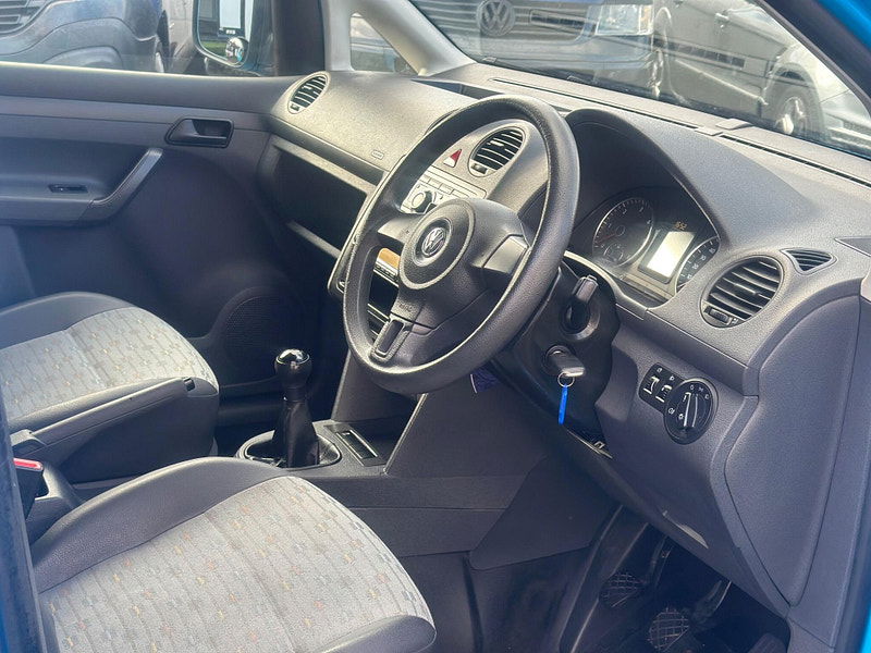 Volkswagen Caddy Maxi 1.6 TDi C20 Maxi FWD 5dr 5dr Manual 2026