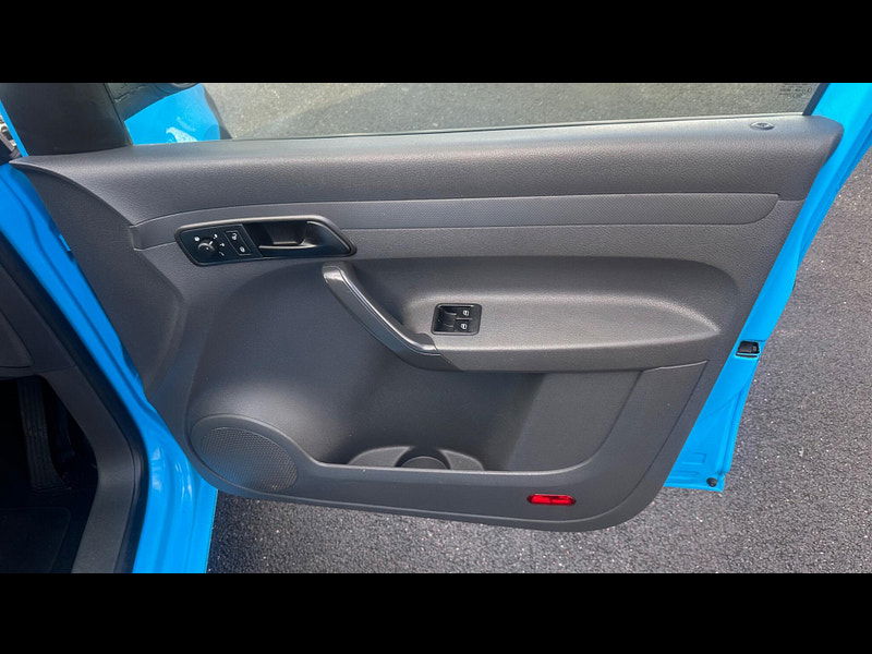 Volkswagen Caddy Maxi 1.6 TDi C20 Maxi FWD 5dr 5dr Manual 2026