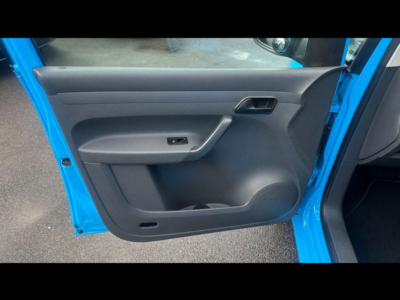 Volkswagen Caddy Maxi 1.6 TDi C20 Maxi FWD 5dr 5dr Manual 2026