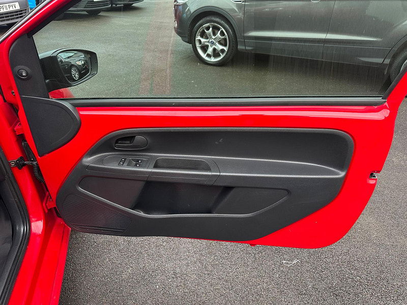 Volkswagen up! 1.0 Take up! Euro 6 (s/s) 3dr 3dr Manual 2026