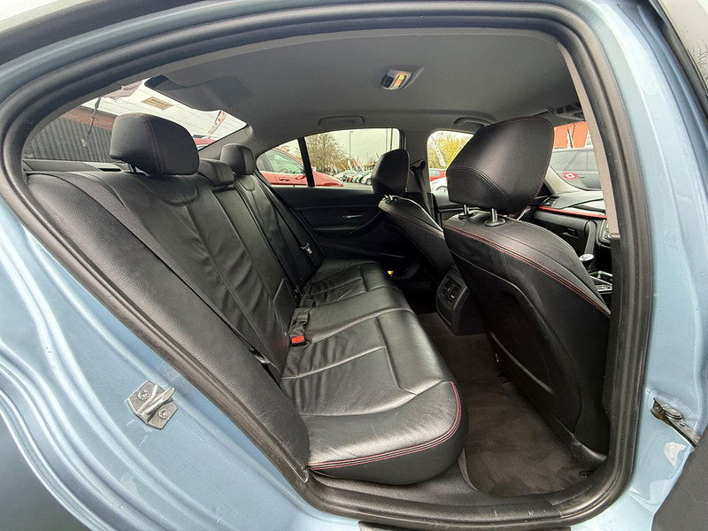 BMW 3 Series 2.0 320d Sport Saloon 4dr Diesel Manual Euro 5 (s/s) (184 ps) 4dr Manual 2025