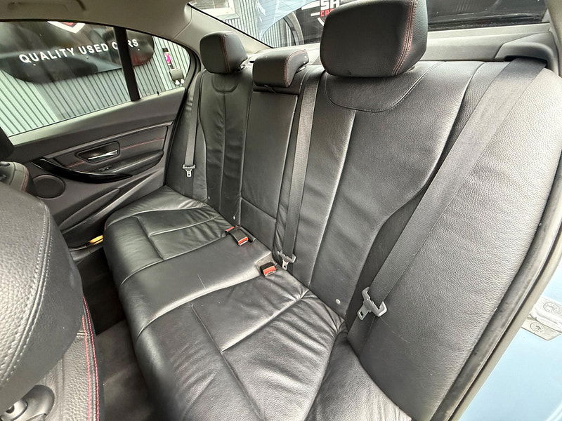 BMW 3 Series 2.0 320d Sport Saloon 4dr Diesel Manual Euro 5 (s/s) (184 ps) 4dr Manual 2025