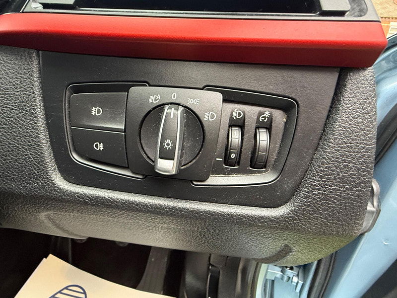 BMW 3 Series 2.0 320d Sport Saloon 4dr Diesel Manual Euro 5 (s/s) (184 ps) 4dr Manual 2025