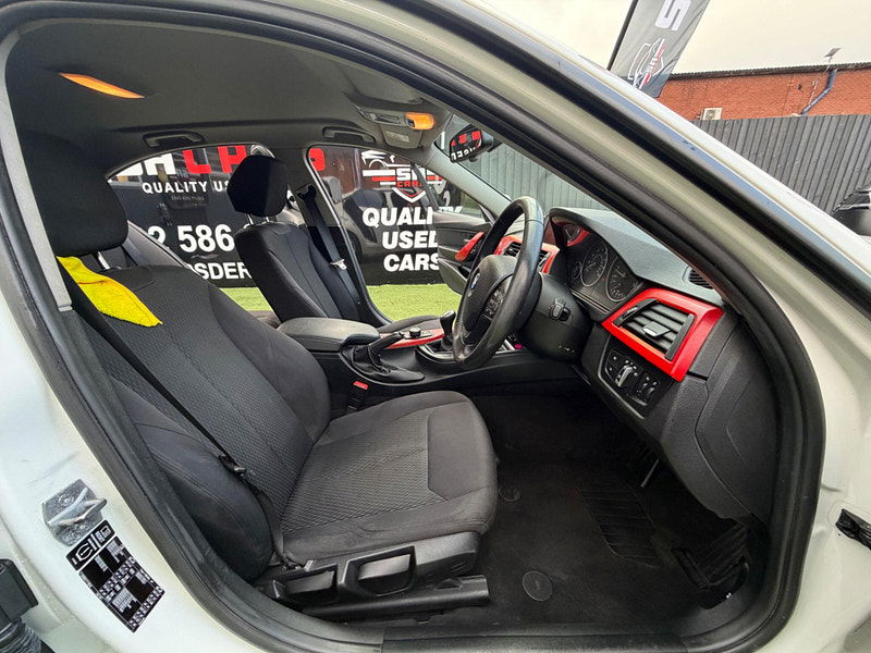 BMW 3 Series 2.0 320i SE Saloon 4dr Petrol Manual Euro 6 (s/s) (184 ps) 4dr Manual 2026