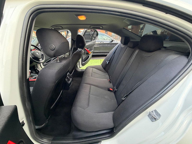 BMW 3 Series 2.0 320i SE Saloon 4dr Petrol Manual Euro 6 (s/s) (184 ps) 4dr Manual 2026