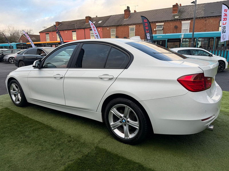 BMW 3 Series 2.0 320i SE Saloon 4dr Petrol Manual Euro 6 (s/s) (184 ps) 4dr Manual 2026