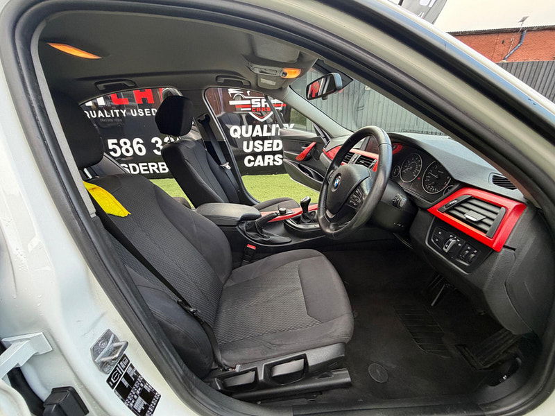 BMW 3 Series 2.0 320i SE Saloon 4dr Petrol Manual Euro 6 (s/s) (184 ps) 4dr Manual 2026