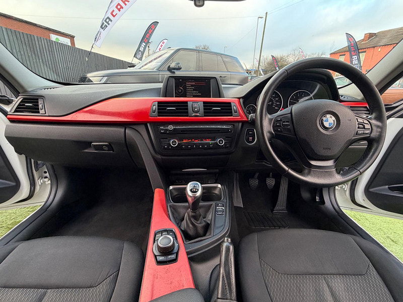 BMW 3 Series 2.0 320i SE Saloon 4dr Petrol Manual Euro 6 (s/s) (184 ps) 4dr Manual 2026