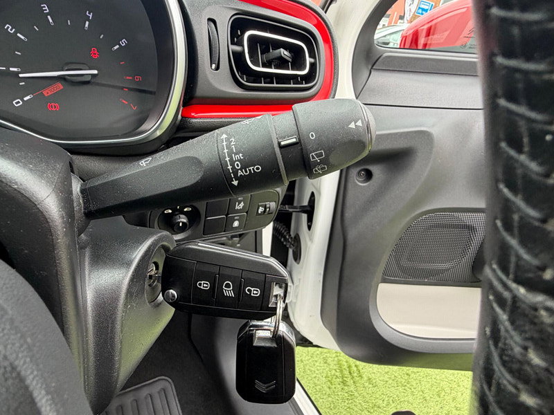 Citroen C3 1.2 PureTech Flair Hatchback 5dr Petrol Manual Euro 6 (s/s) (110 ps) 5dr Manual 2026