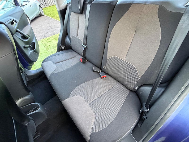 Citroen C3 1.2 VTi VTR+ Hatchback 5dr Petrol Manual Euro 5 (82 ps) 5dr Manual 2026