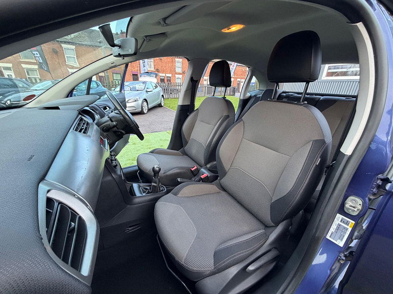 Citroen C3 1.2 VTi VTR+ Hatchback 5dr Petrol Manual Euro 5 (82 ps) 5dr Manual 2026