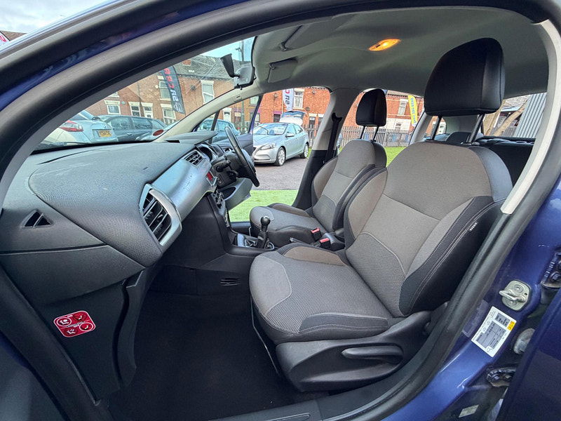 Citroen C3 1.2 VTi VTR+ Hatchback 5dr Petrol Manual Euro 5 (82 ps) 5dr Manual 2026