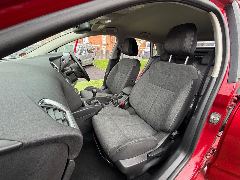 Citroen C4 1.2 PureTech Flair Hatchback 5dr Petrol Manual Euro 6 (110 ps) 5dr Manual 2026