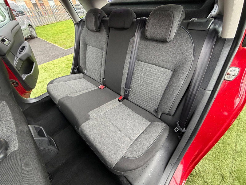 Citroen C4 1.2 PureTech Flair Hatchback 5dr Petrol Manual Euro 6 (110 ps) 5dr Manual 2026