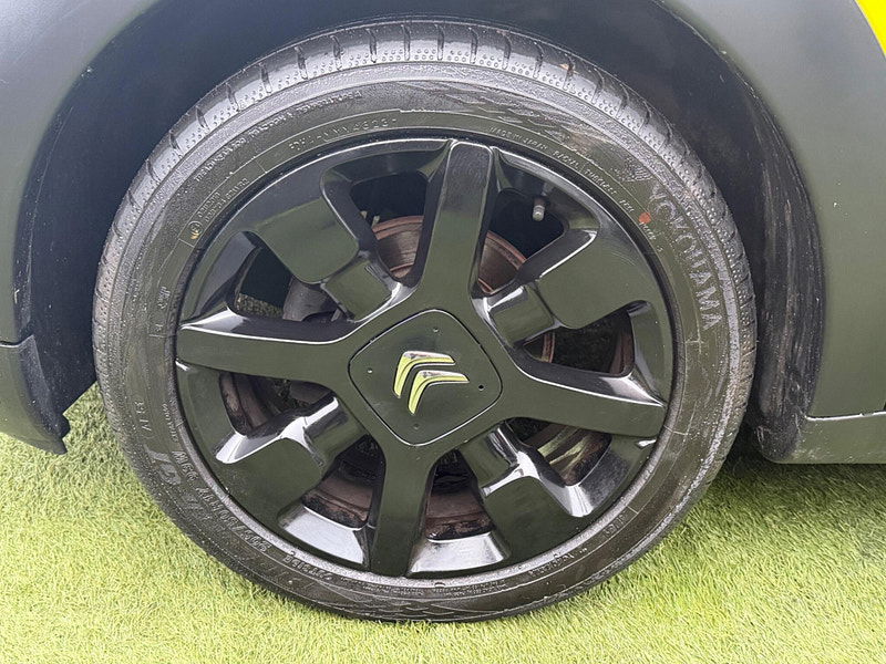 Citroen C4 Cactus 1.2 PureTech Flair Hatchback 5dr Petrol Manual Euro 6 (Euro 6) (82 ps) 5dr Manual 2026