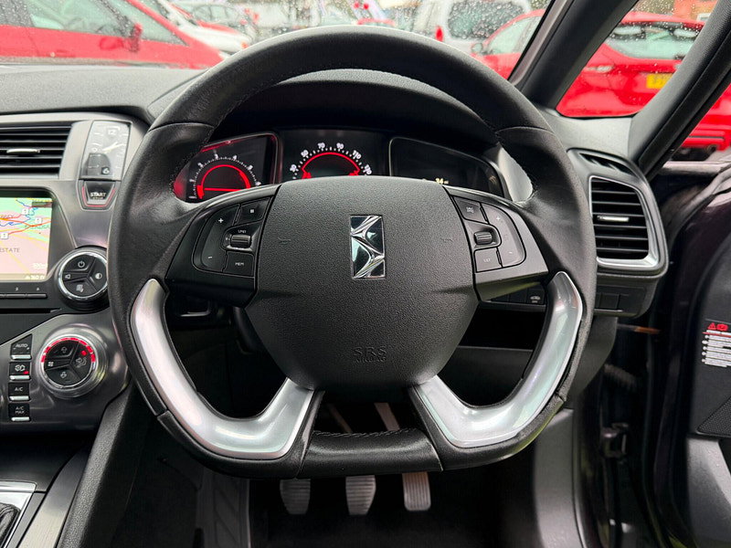 Citroen DS5 2.0 HDi DStyle Hatchback 5dr Diesel Manual Euro 5 (160 ps) 5dr Manual 2026