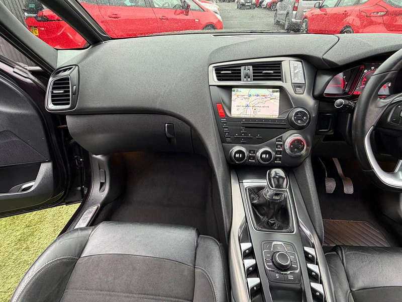 Citroen DS5 2.0 HDi DStyle Hatchback 5dr Diesel Manual Euro 5 (160 ps) 5dr Manual 2026