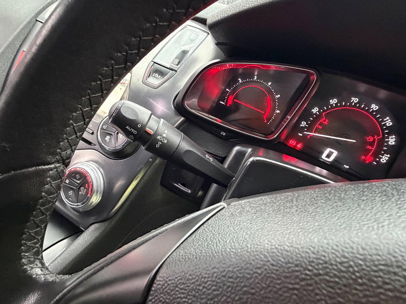 Citroen DS5 2.0 HDi DStyle Hatchback 5dr Diesel Manual Euro 5 (160 ps) 5dr Manual 2026