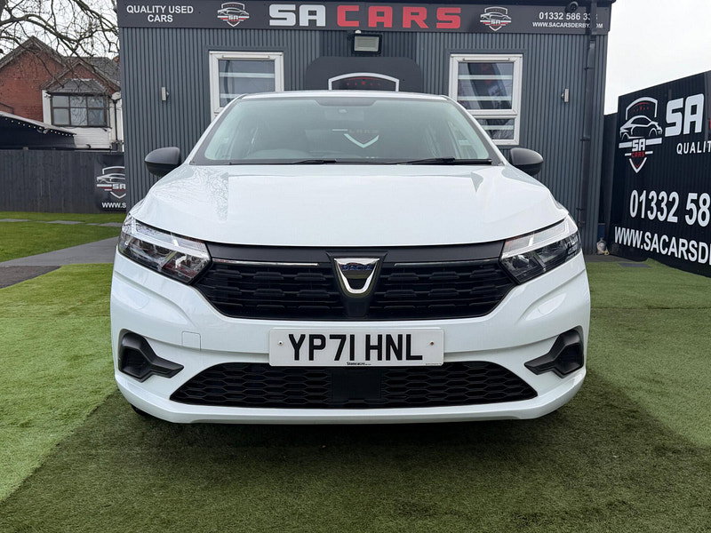 Dacia Sandero 1.0 SCe Essential Hatchback 5dr Petrol Manual Euro 6 (s/s) (65 ps) 5dr Manual 2026