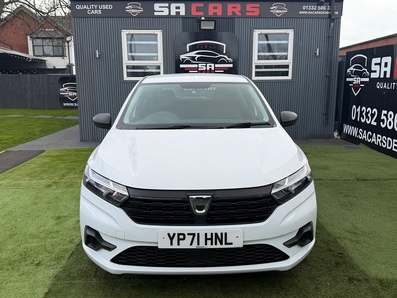 Dacia Sandero 1.0 SCe Essential Hatchback 5dr Petrol Manual Euro 6 (s/s) (65 ps) 5dr Manual 2026