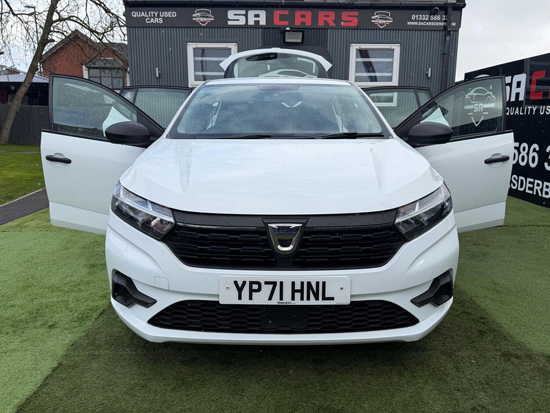 Dacia Sandero 1.0 SCe Essential Hatchback 5dr Petrol Manual Euro 6 (s/s) (65 ps) 5dr Manual 2026