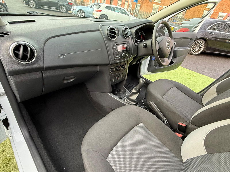 Dacia Sandero 1.2 Ambiance Hatchback 5dr Petrol Manual Euro 6 (75 ps) 5dr Manual 2025
