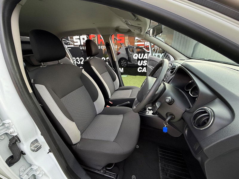 Dacia Sandero 1.2 Ambiance Hatchback 5dr Petrol Manual Euro 6 (75 ps) 5dr Manual 2025