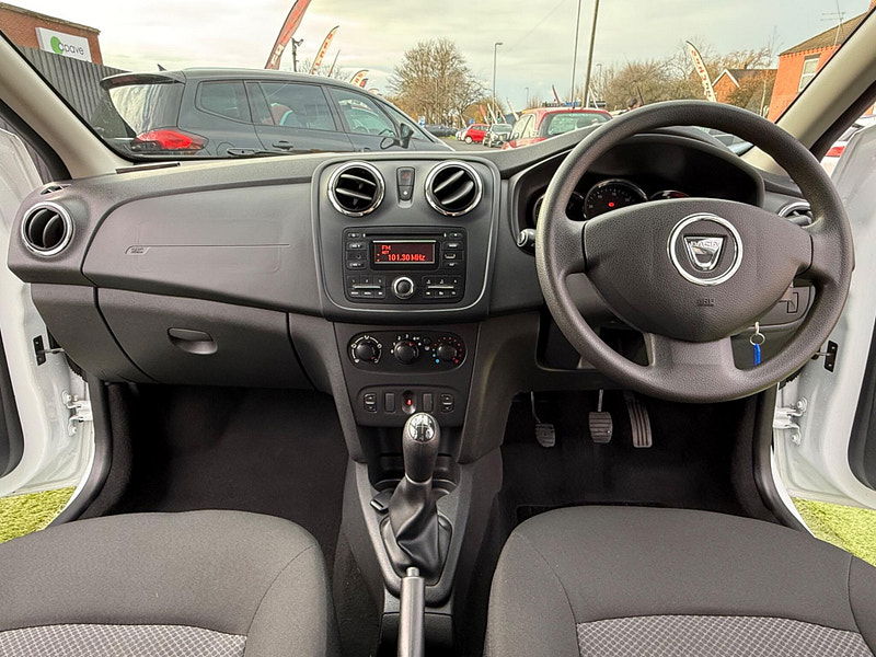 Dacia Sandero 1.2 Ambiance Hatchback 5dr Petrol Manual Euro 6 (75 ps) 5dr Manual 2025