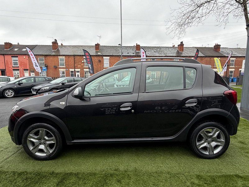 Dacia Sandero Stepway 1.5 dCi Laureate Hatchback 5dr Diesel Manual Euro 6 (s/s) (90 ps) 5dr Manual 2026