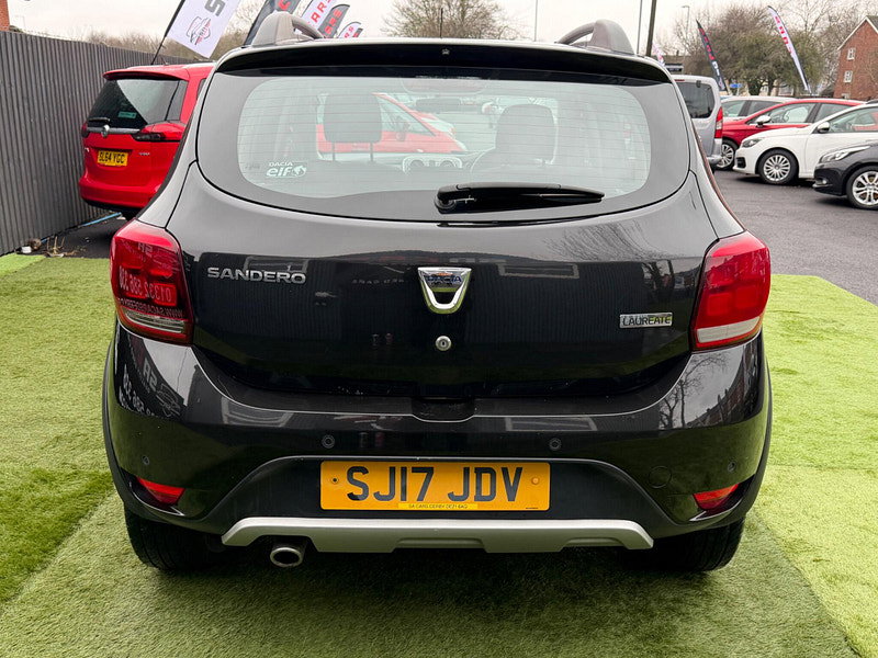 Dacia Sandero Stepway 1.5 dCi Laureate Hatchback 5dr Diesel Manual Euro 6 (s/s) (90 ps) 5dr Manual 2026