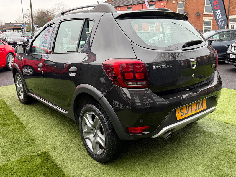 Dacia Sandero Stepway 1.5 dCi Laureate Hatchback 5dr Diesel Manual Euro 6 (s/s) (90 ps) 5dr Manual 2026