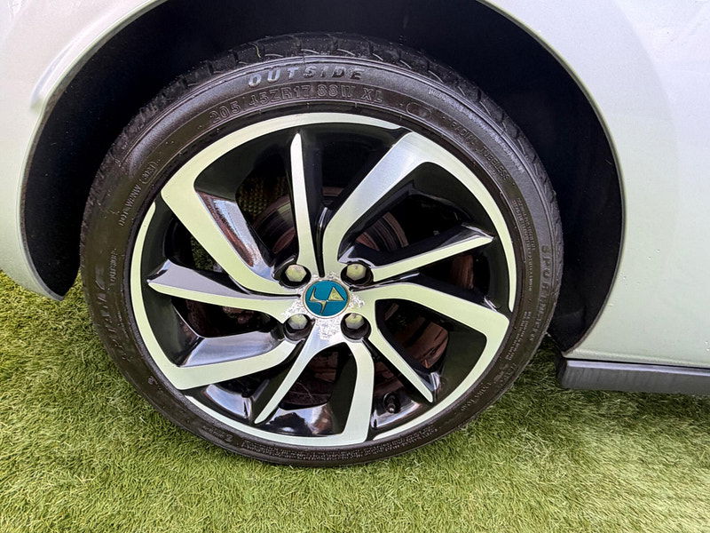 DS Automobiles DS 3 1.6 BlueHDi Elegance Euro 6 (s/s) 3dr 3dr Manual 2026